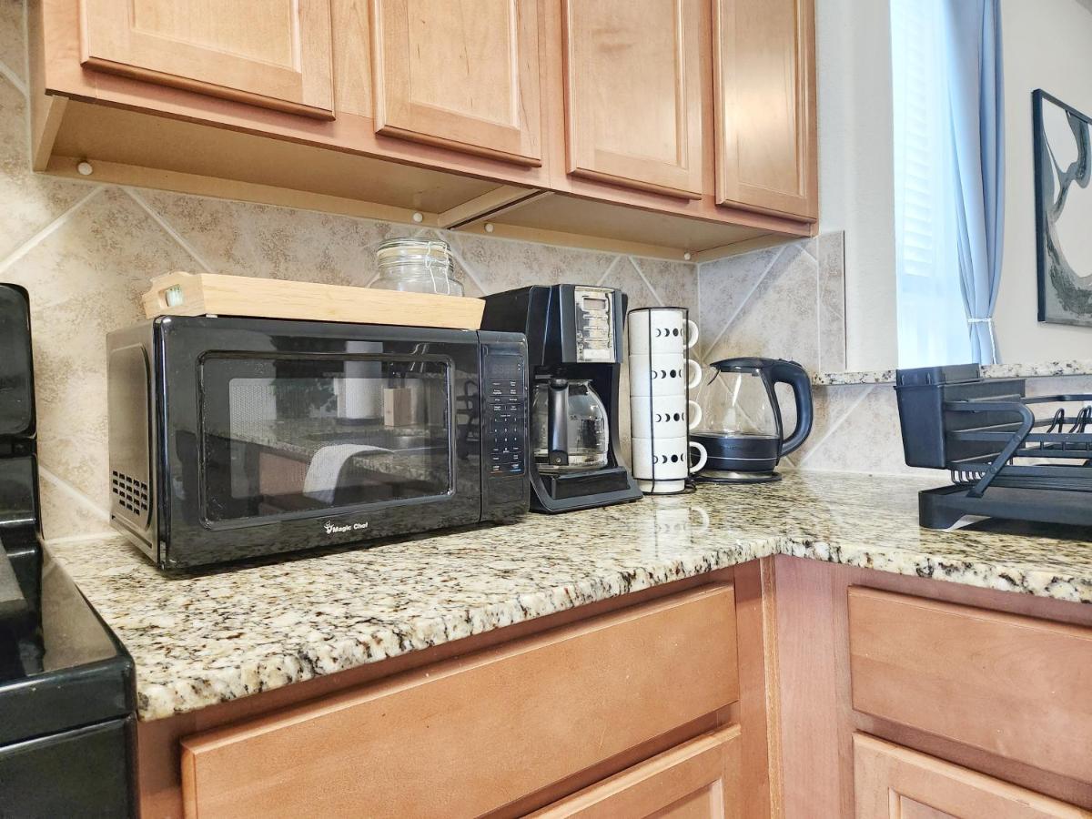 4 Bedroom Home Near Downtown Med Center Nrg Stadium Pearland Skyview Long By Ion Rentals Хьюстон Экстерьер фото